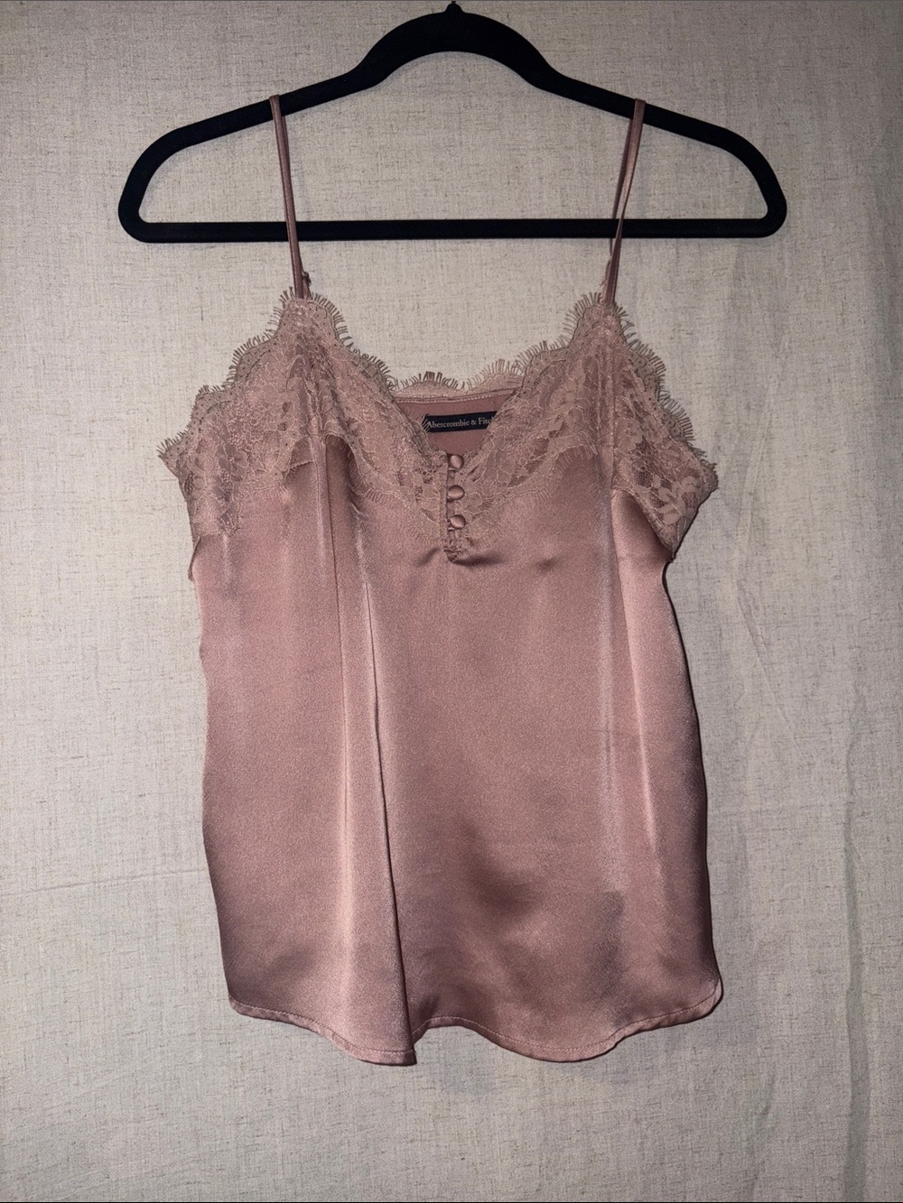 Abercrombie & Fitch Satin Lace Trim Cami in Blush